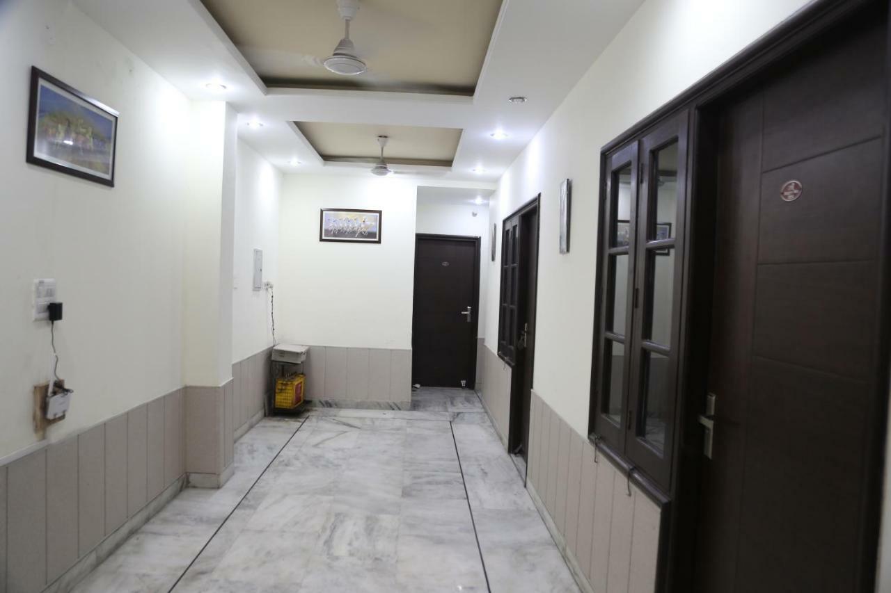 Time Square Guest House 잘란다르 외부 사진